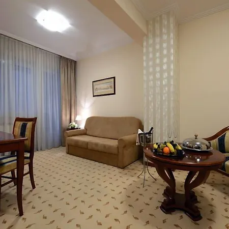 酒店 奥拉萨克酒店