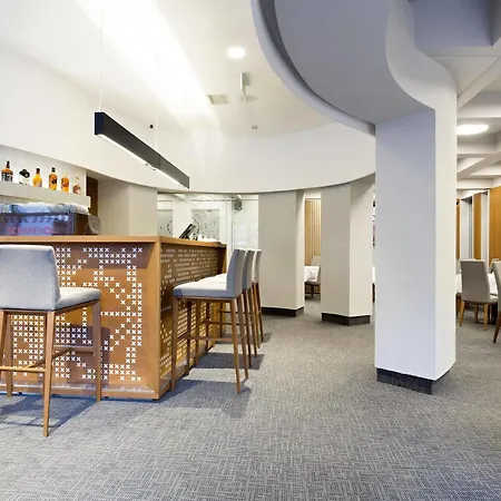 奥拉萨克酒店 酒店